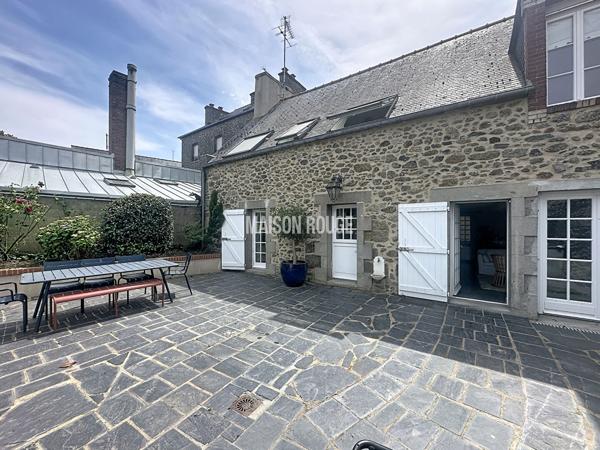 Maison en pierre de caractère - 112 m² - Extérieur - Saint-Enogat