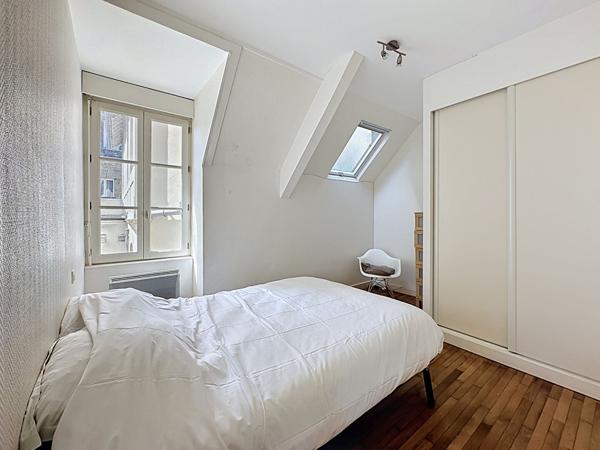 Maison en pierre de caractère - 112 m² - Extérieur - Saint-Enogat