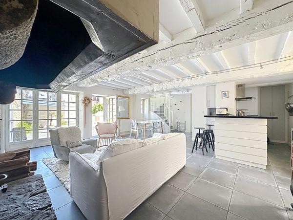 Maison en pierre de caractère - 112 m² - Extérieur - Saint-Enogat