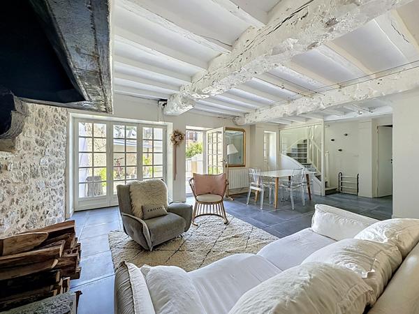 Maison en pierre de caractère - 112 m² - Extérieur - Saint-Enogat