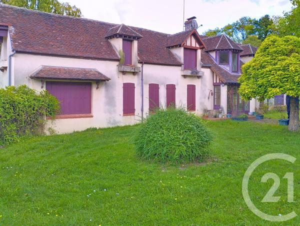 Maison à vendre  16 pièces - 366 m2 NOE - 89