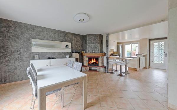 Maison à vendre    6 pièces • 115 m2 Thorigny-sur-Marne