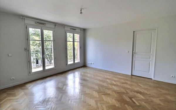 Appartement à vendre    3 pièces • 67,09 m2 Viroflay