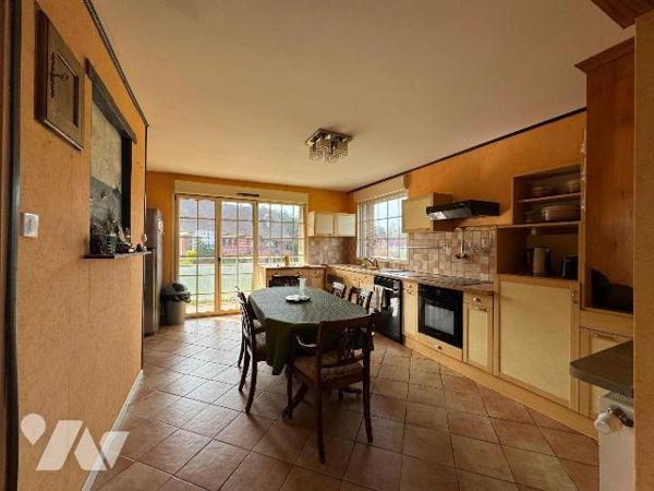 A SAISIR

Idéalement situé, sur la station balnéaire de Sainte Cécile à CAMIERS, à environ 30...