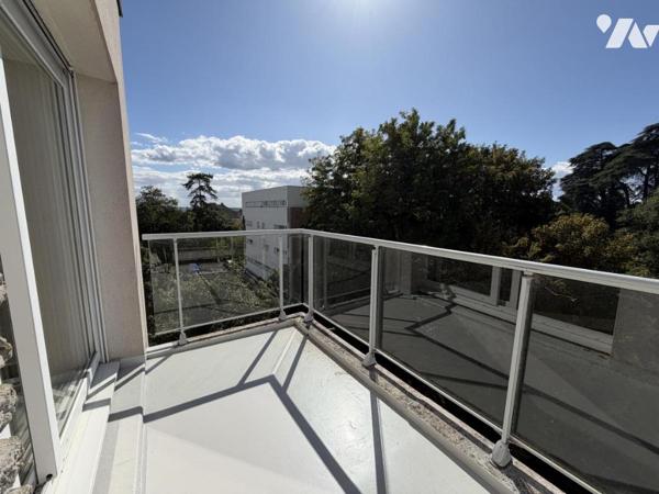 APPARTEMENT T2 AVEC BALCON ET PARKING