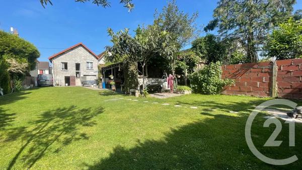 Maison à vendre  5 pièces - 94,68 m 2   NEUILLY SUR MARNE  - 93