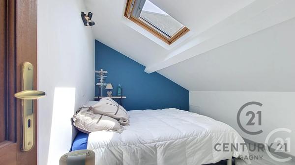 Maison à vendre  5 pièces - 94,68 m 2   NEUILLY SUR MARNE  - 93