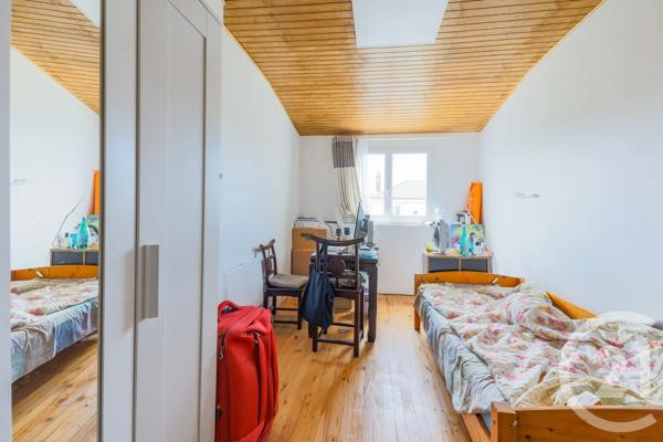 Maison à vendre  6 pièces - 158,25 m 2   CACHAN  - 94