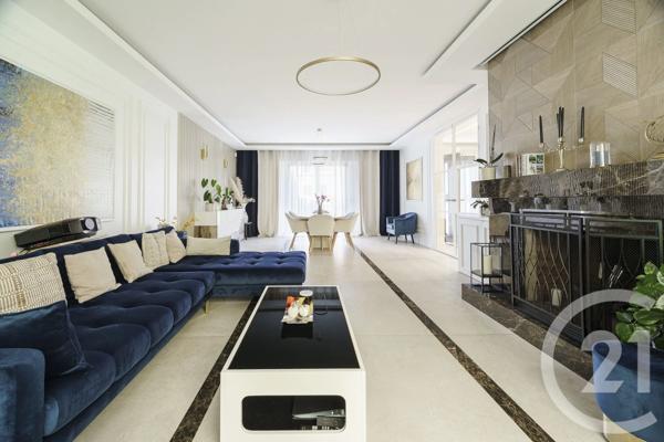 Maison à vendre  9 pièces - 290,70 m 2   VILLEJUIF  - 94