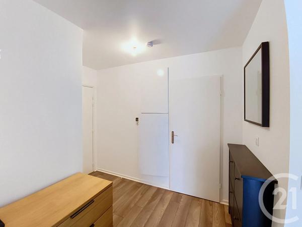 Appartement F3 à vendre  3 pièces - 65,98 m 2   ST DENIS  - 93