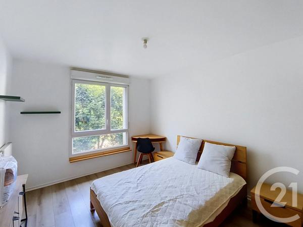 Appartement F3 à vendre  3 pièces - 65,98 m 2   ST DENIS  - 93