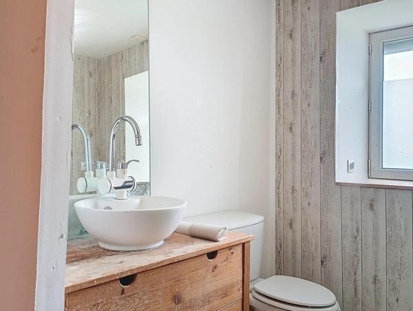 Belle maison en pierre sur martinvast