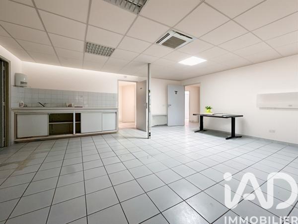Murs commerciaux  à vendre 296 m² Arles