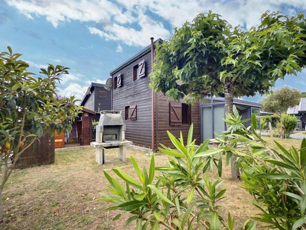 -17310 - Terrain de loisirs avec Chalet - Saint Pierre D Oleron - Ile d'Oléron -