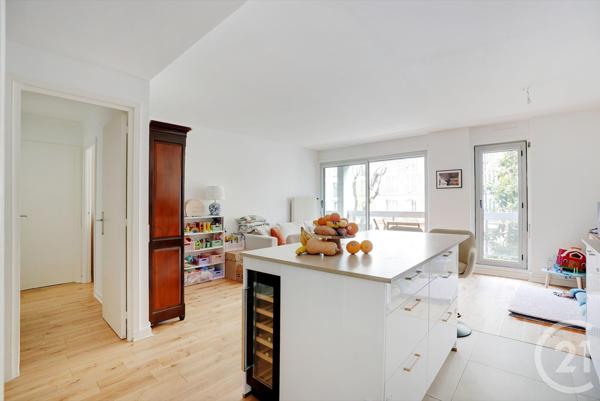 Appartement F2 à vendre  2 pièces - 51,80 m2 PARIS - 75015