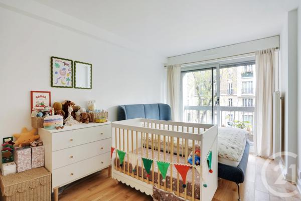 Appartement F2 à vendre  2 pièces - 51,80 m2 PARIS - 75015