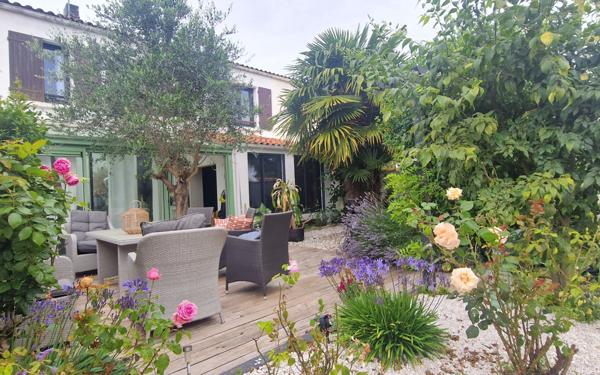 Maison à vendre    5 pièces • 112,20 m2 La Rochelle