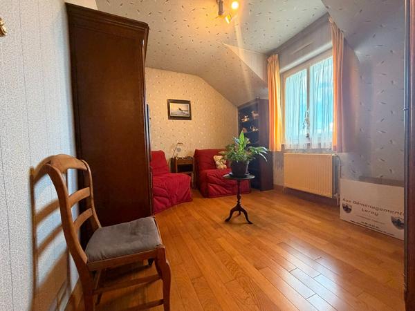 Maison Blois de 136 m², quartier des provinces.
