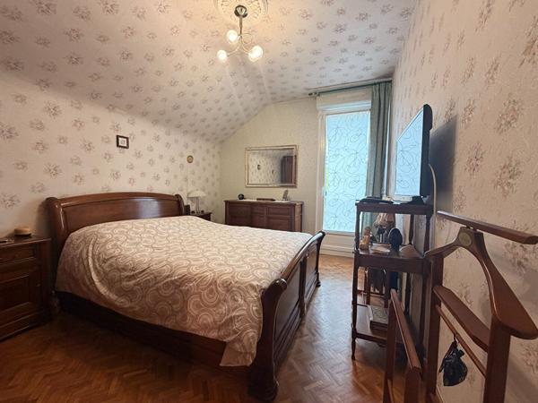 Maison Blois de 136 m², quartier des provinces.