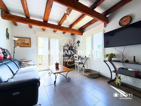 Maison 3 pièces de 84m2 sur 509m2 de terrain avec piscine