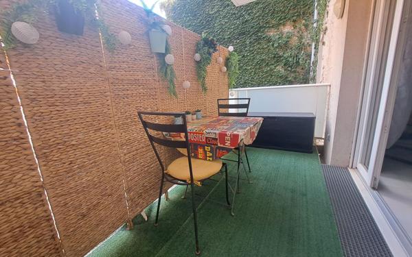 Appartement à vendre    2 pièces •  Narbonne