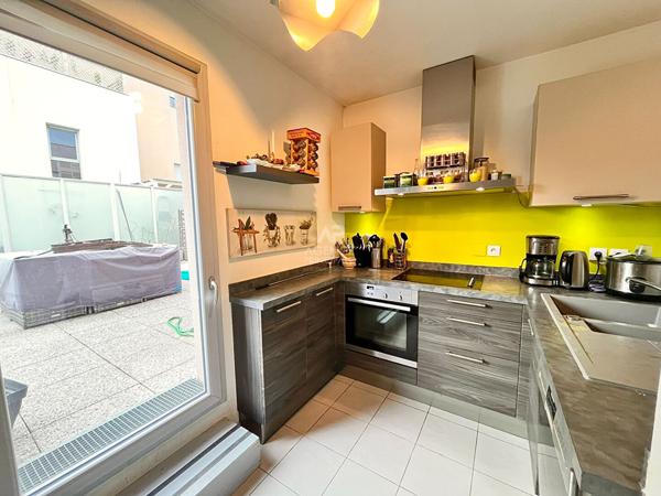 Appartement Cergy 4 pièce(s) 85 m2 €259 000 ** - Référence 2223