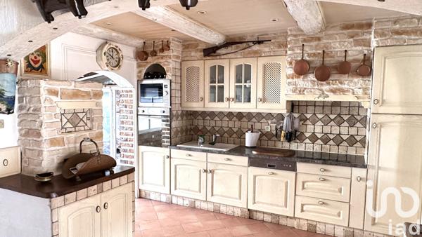 Maison à vendre 7 pièces 130 m² Solliès-Pont