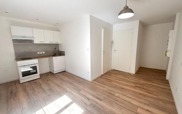 Appartement à louer    1 pièce • 20,62 m2 Lisle-sur-Tarn