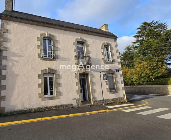 Immeuble à CLEGUEREC, 56480 - 5 pièces 189m²