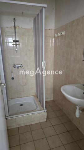 Immeuble à CLEGUEREC, 56480 - 5 pièces 189m²