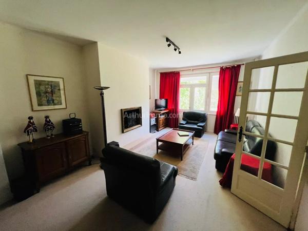 Vente Maison 8 pièces 207 m2 à Saint-Amand-les-Eaux