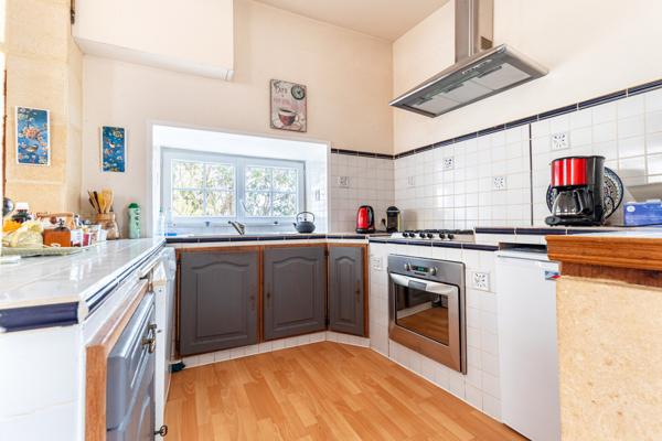 Demeure du 17ème siècle - 5 chambres, jardin et garage