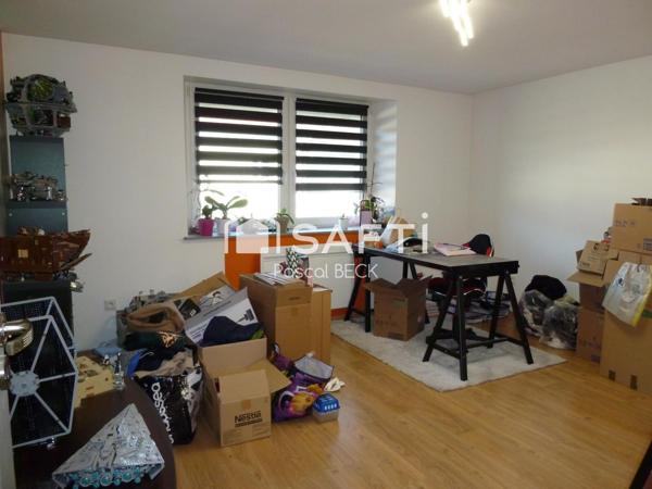 MAISON 86 m2  3 Pièces, 2 Chambres, Garage, cave