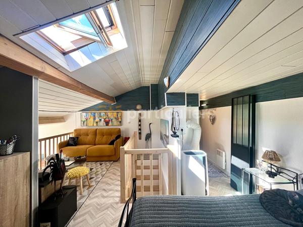 Vente
                Appartement53 m² - 2 Pièces -
                    SAINT GEORGES DE DIDONNE (17110)