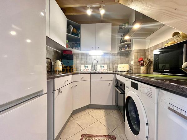 Vente
                Appartement53 m² - 2 Pièces -
                    SAINT GEORGES DE DIDONNE (17110)