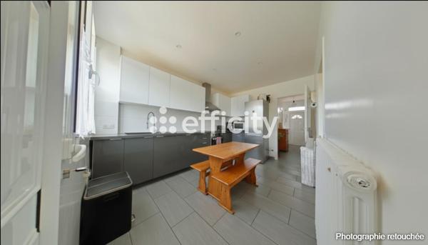 Maison 7 pièces - 143 m² Exclusivité efficity