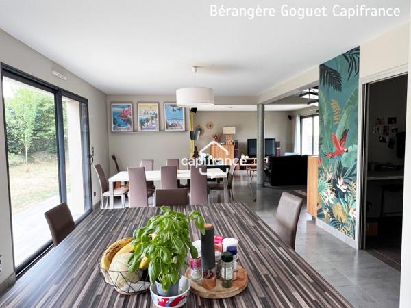 Maison à vendre  pièces CHANGE (72)