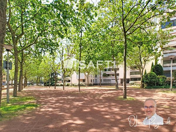T4 en dernier étage + 45 m² d’extérieurs : bien rare !