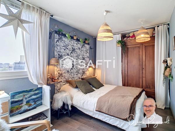 T4 en dernier étage + 45 m² d’extérieurs : bien rare !