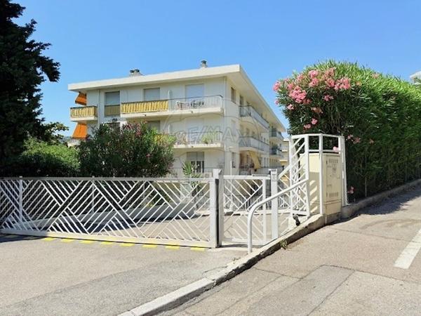 Appartement  en vente - Alpes-Maritimes - 06