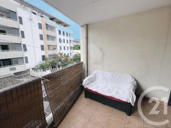 Appartement F2 à vendre  2 pièces - 40,63 m2 ST DENIS - 974