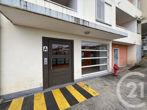 Appartement F2 à vendre  2 pièces - 40,63 m2 ST DENIS - 974