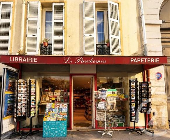 à vendre  185 m 2   L ISLE ADAM  - 95