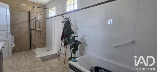 Maison à vendre 5 pièces 142 m² Paray-le-Monial
