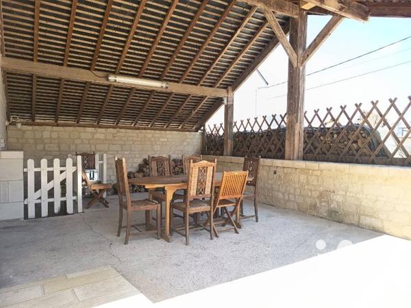 Maison à vendre 8 pièces 286 m² Chinon