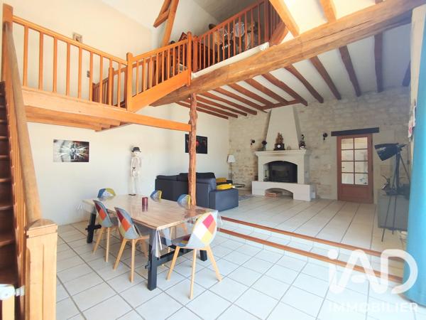 Maison à vendre 8 pièces 286 m² Chinon