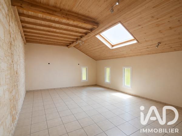 Maison à vendre 8 pièces 286 m² Chinon