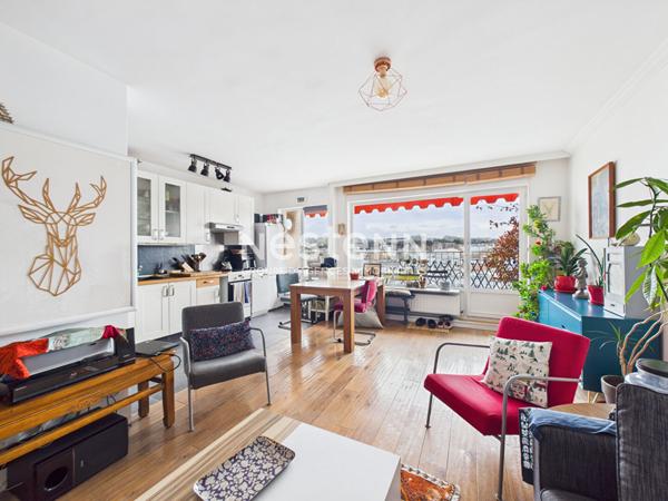 Appartement Paris 3 pièces - BALCONS + PARKING