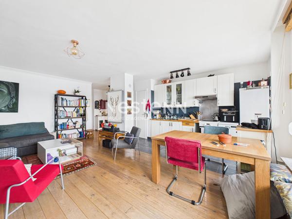 Appartement Paris 3 pièces - BALCONS + PARKING