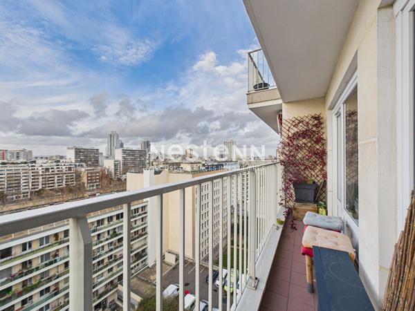 Appartement Paris 3 pièces - BALCONS + PARKING